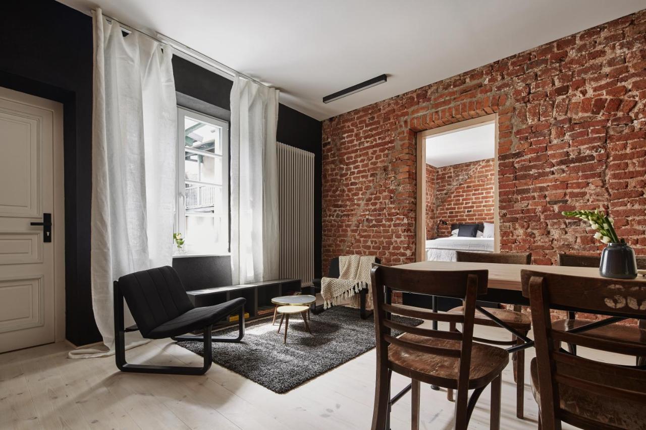 Old New - Prime Location On Main Square Appartement Krakau Buitenkant foto